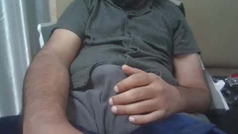 Snapshot of sasuke19922 chatting on 11-14-25, 03:44 sasuke19922 online show from 11-14-25, 03:44