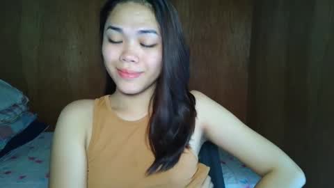 saszzyyumiie online show from 10-24-25, 02:41