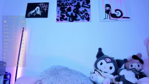    im expecting 300 thumbs up on my altar online show from 05-15-26, 11:34