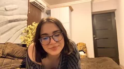 Ava online show from 06-27-26, 05:29
