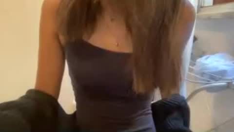 Chiara online show from 06-18-26, 04:55
