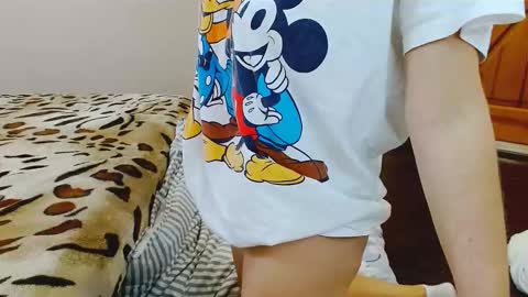 Snapshot of satinqueen90 chatting on 09-17-25, 11:34 Satinqueen90 online show from 09-17-25, 11:34