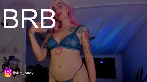 Snapshot of satomimori chatting on 11-11-25, 02:33 im Jessi Independet Model online show from 11-11-25, 02:33