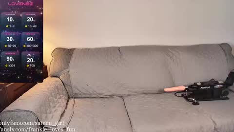 Saturn Girl online show from 10-03-25, 05:21