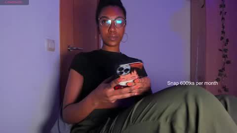 Snapshot of saturno_vibes chatting on 12-09-24, 10:32 saturno_vibes online show from 12-09-24, 10:32