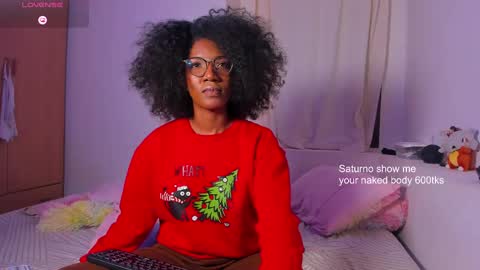 Snapshot of saturno_vibes chatting on 01-07-25, 11:05 saturno_vibes online show from 01-07-25, 11:05