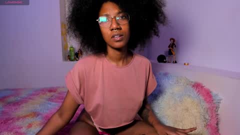 Snapshot of saturno_vibes chatting on 03-11-25, 03:34 saturno_vibes online show from 03-11-25, 03:34