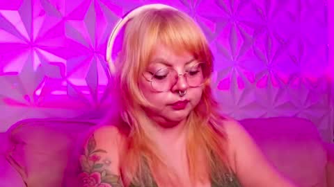 Gina George online show from 10-02-25, 11:12