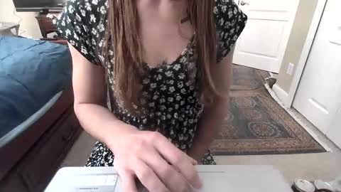Snapshot of satyric_haetera chatting on 01-15-26, 04:06 Sophia online show from 01-15-26, 04:06