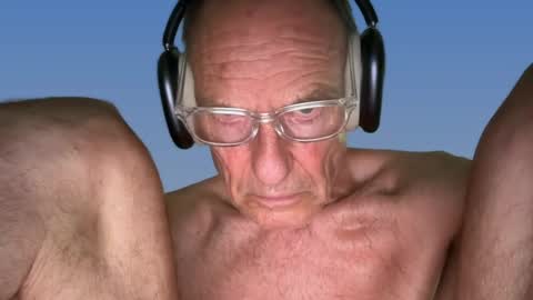 Snapshot of sauberklaus chatting on 07-21-26, 09:11 sauberklaus online show from 07-21-26, 09:11