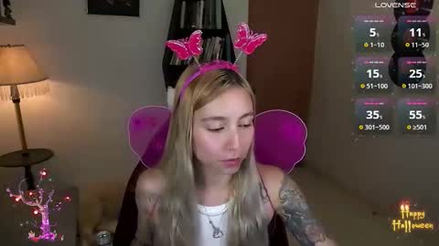 I AM JENN  online show from 11-01-25, 03:30