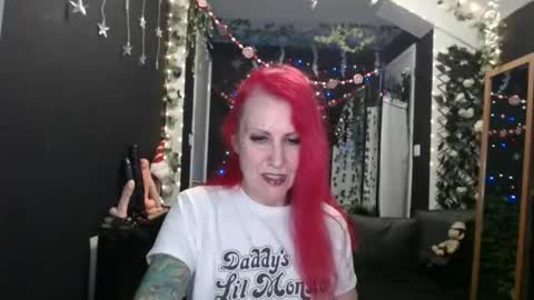 SaucySky online show from 01-02-25, 09:18