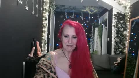 SaucySky online show from 01-06-25, 10:05