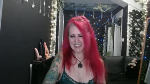 SaucySky online show from 01-16-25, 09:19