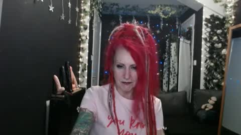 SaucySky online show from 02-11-25, 09:03