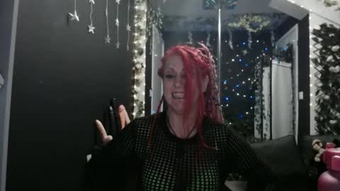 SaucySky online show from 03-01-25, 03:32