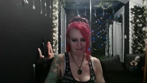 SaucySky online show from 03-11-25, 10:42