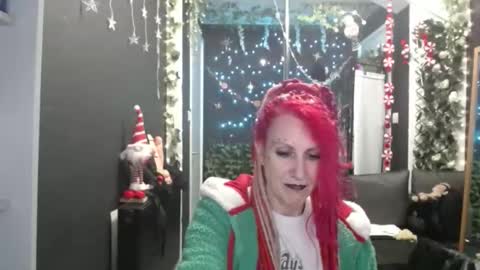 SaucySky online show from 12-13-25, 10:15