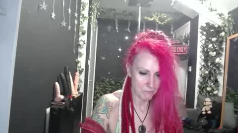 SaucySky online show from 02-23-26, 10:01