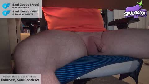 Snapshot of saulgoode69 chatting on 10-29-25, 02:52 Saul Goode online show from 10-29-25, 02:52