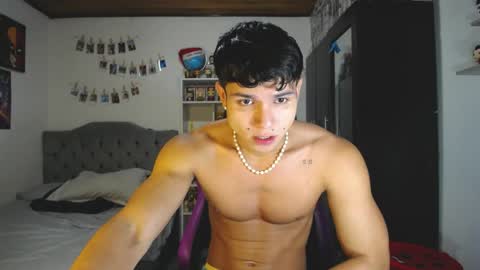 Snapshot of saulomiralles chatting on 06-09-26, 04:51 Saulo online show from 06-09-26, 04:51