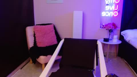 lilith online show from 01-09-26, 03:31