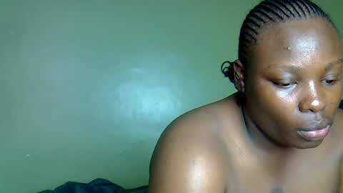 Snapshot of savage_affair chatting on 06-13-26, 11:30 savage_affair online show from 06-13-26, 11:30