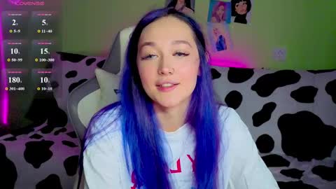 Ariel online show from 10-04-25, 03:59