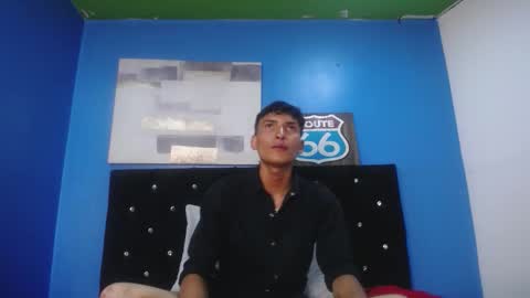 Snapshot of savagelover_ chatting on 10-16-25, 10:33 SavageLover online show from 10-16-25, 10:33