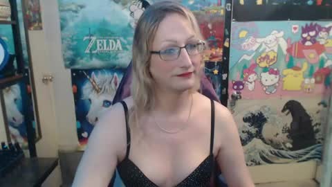 Savanah online show from 05-08-26, 07:19