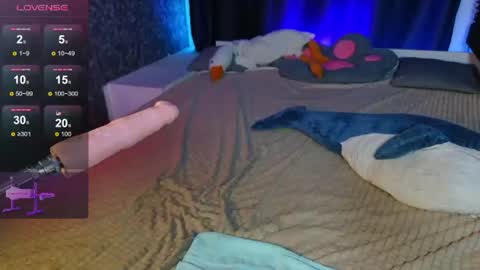 savannah_h online show from 06-11-26, 02:53