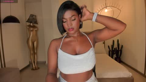 S a v a n n a h  online show from 01-08-25, 11:32