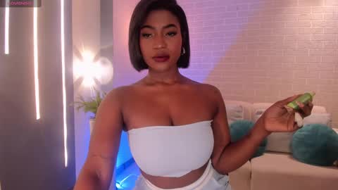 S a v a n n a h  online show from 02-16-25, 01:16