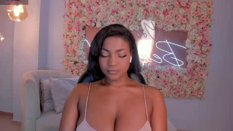 Snapshot of savannahstorm_ chatting on 04-05-26, 12:13 S a v a n n a h online show from 04-05-26, 12:13