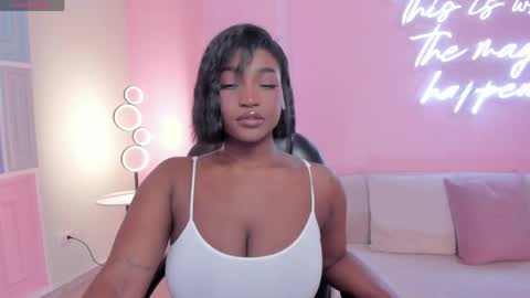 Snapshot of savannahstorm_ chatting on 04-17-26, 12:52 S a v a n n a h online show from 04-17-26, 12:52