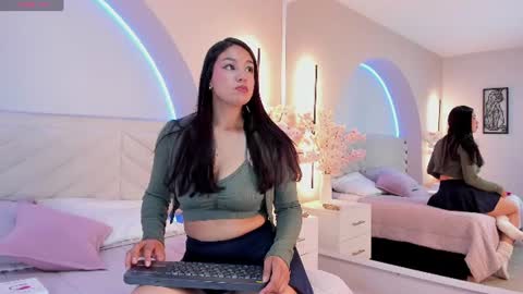 Snapshot of savina_ricci chatting on 06-24-26, 03:16 savina_ricci online show from 06-24-26, 03:16