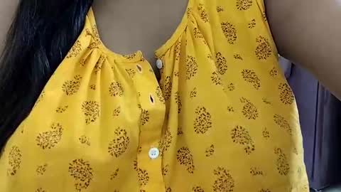 Snapshot of savita0969 chatting on 03-20-26, 01:05 Anjali online show from 03-20-26, 01:05