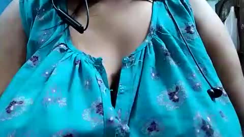 Snapshot of savita0969 chatting on 04-01-26, 10:49 Anjali online show from 04-01-26, 10:49