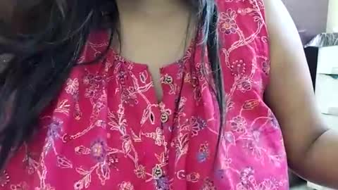 Snapshot of savita0969 chatting on 05-10-26, 01:22 Anjali online show from 05-10-26, 01:22