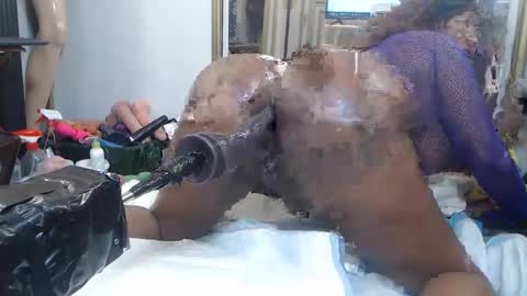 Snapshot of savonsex chatting on 03-09-25, 07:59 savonsex online show from 03-09-25, 07:59