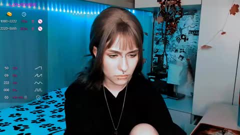 Snapshot of say_mary chatting on 02-24-25, 06:26 pronoun she. name Mary. age 21. online show from 02-24-25, 06:26