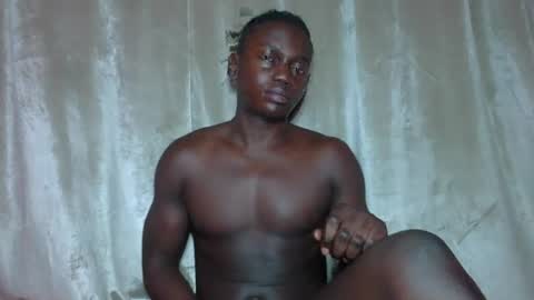 Snapshot of saylich chatting on 06-18-26, 04:24 saylich online show from 06-18-26, 04:24