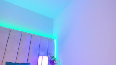 Say Lilith   Monday to Saturday 700am to 140pm Colombian time  online show from 02-04-25, 05:55