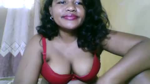 saylla1 online show from 11-03-25, 06:14