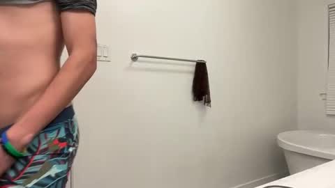 sbouchikh03 online show from 12-21-25, 04:52