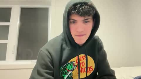 sbouchikh03 online show from 01-09-26, 12:35