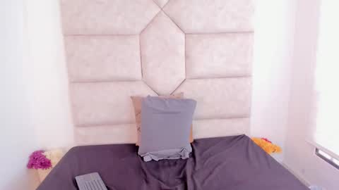 Snapshot of scaarlett_22 chatting on 10-29-25, 06:31 scaarlett_22 online show from 10-29-25, 06:31