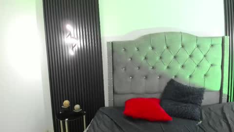 Snapshot of scarbadgirl_ chatting on 04-25-26, 03:53 scarbadgirl_ online show from 04-25-26, 03:53