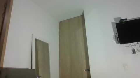 scarle222421 online show from 01-01-25, 01:04