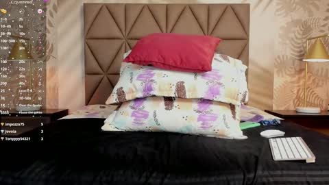 Scarleet online show from 02-16-25, 10:54